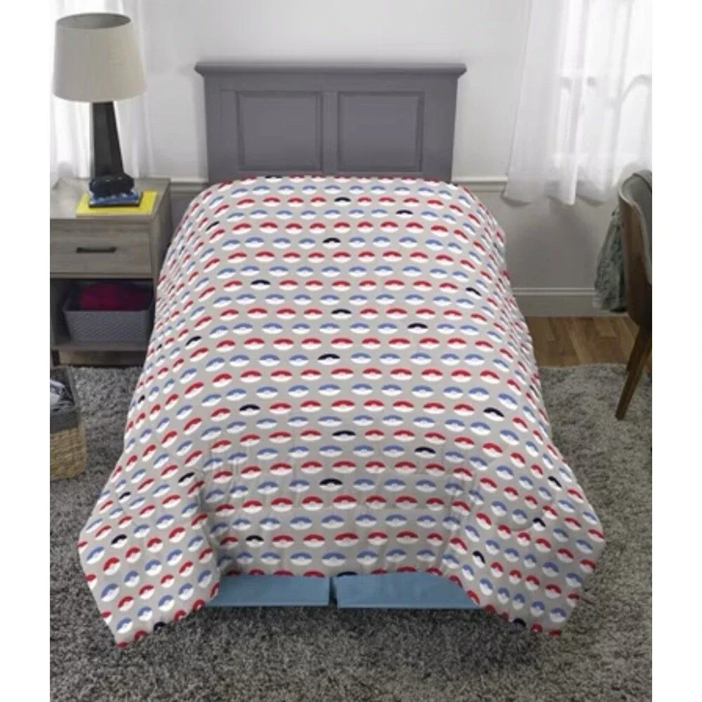 Twin Pokemon Groove Reversible Kids' Comforter Pikachu